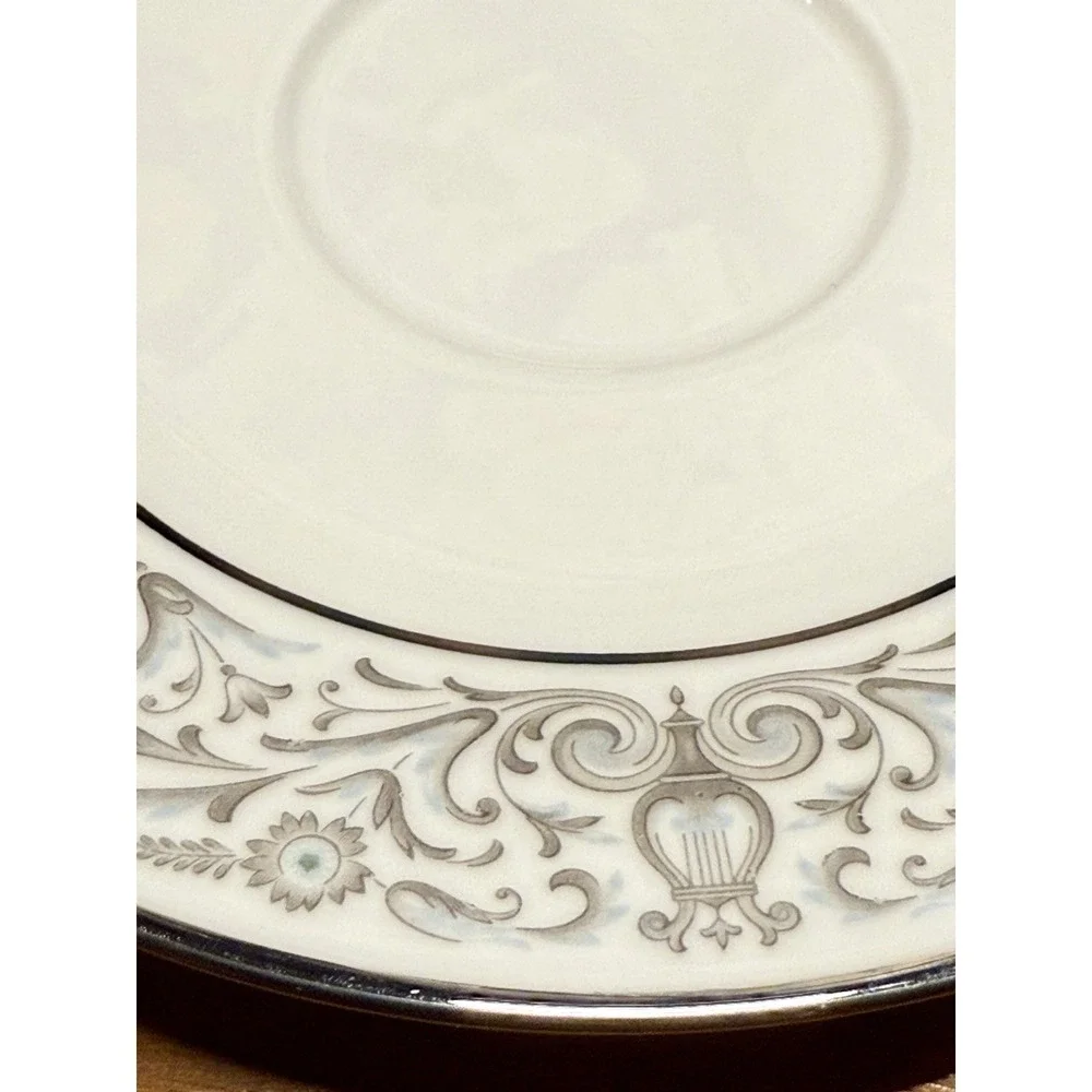 16‎ piece Noritake Canterbury Teacup & Saucer Grey Blue Floral Platinum Trim VTG